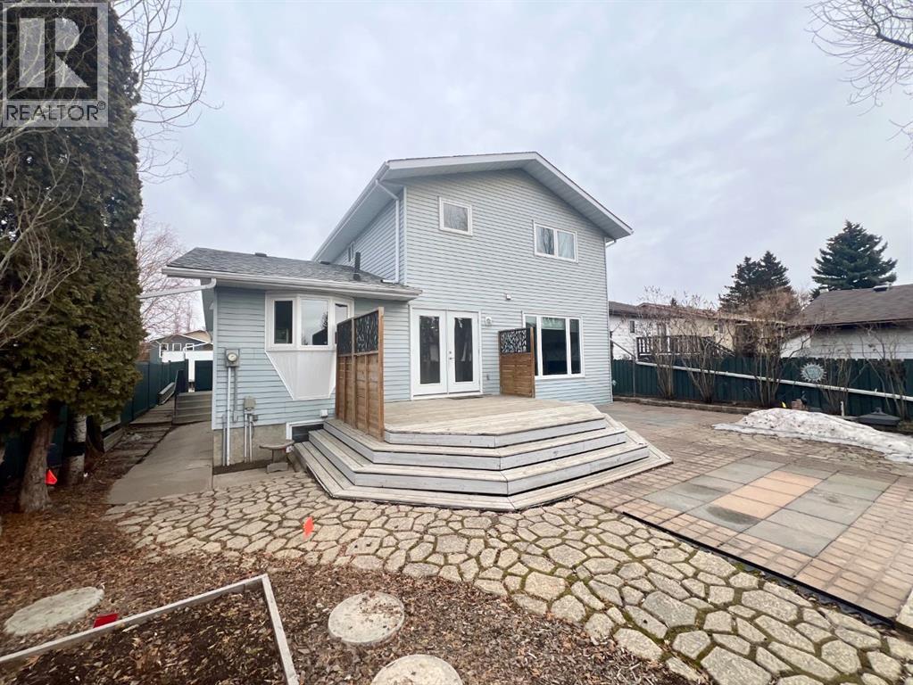 18 Mclevin Crescent, Red Deer, Alberta  T4R 1S9 - Photo 31 - A2288141