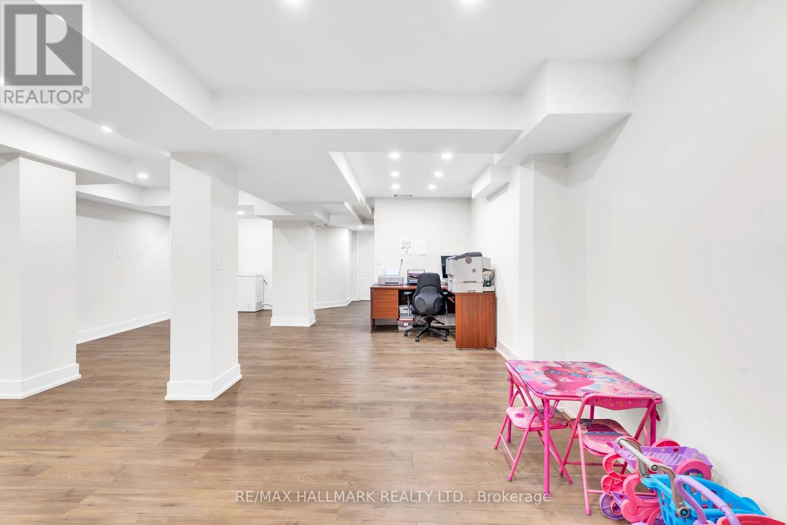 21 Brooks Avenue, Aurora, Ontario  L4H 0K4 - Photo 43 - N12987578