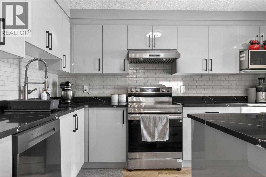 77 Summerfield Road SE, Airdrie, Alberta  T4B 1X8 - Photo 5 - A2291518