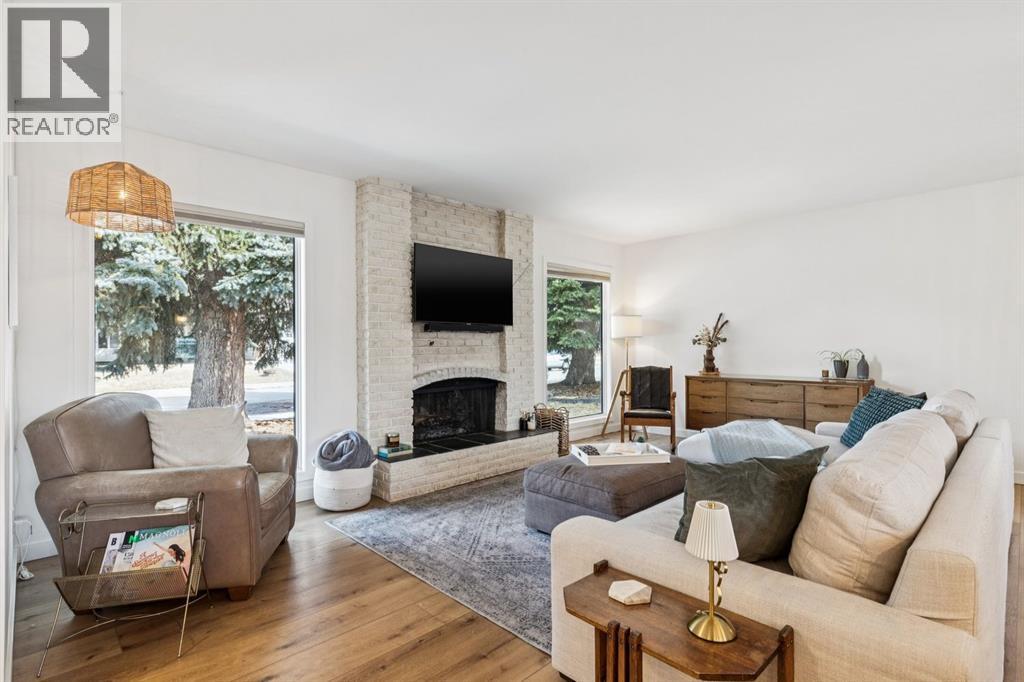 931 Parkwood Drive SE, Calgary, Alberta  T2J 3W9 - Photo 5 - A2299763