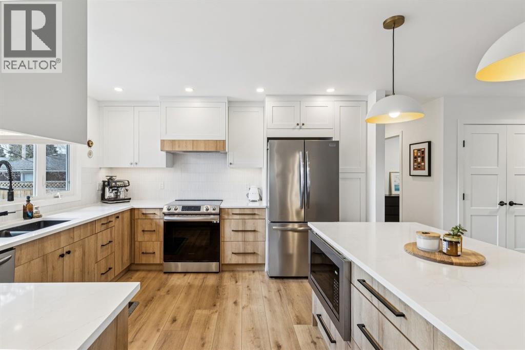 931 Parkwood Drive SE, Calgary, Alberta  T2J 3W9 - Photo 15 - A2299763