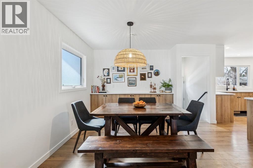 931 Parkwood Drive SE, Calgary, Alberta  T2J 3W9 - Photo 9 - A2299763