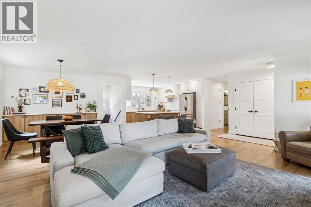 931 Parkwood Drive SE, Calgary, Alberta  T2J 3W9 - Photo 8 - A2299763