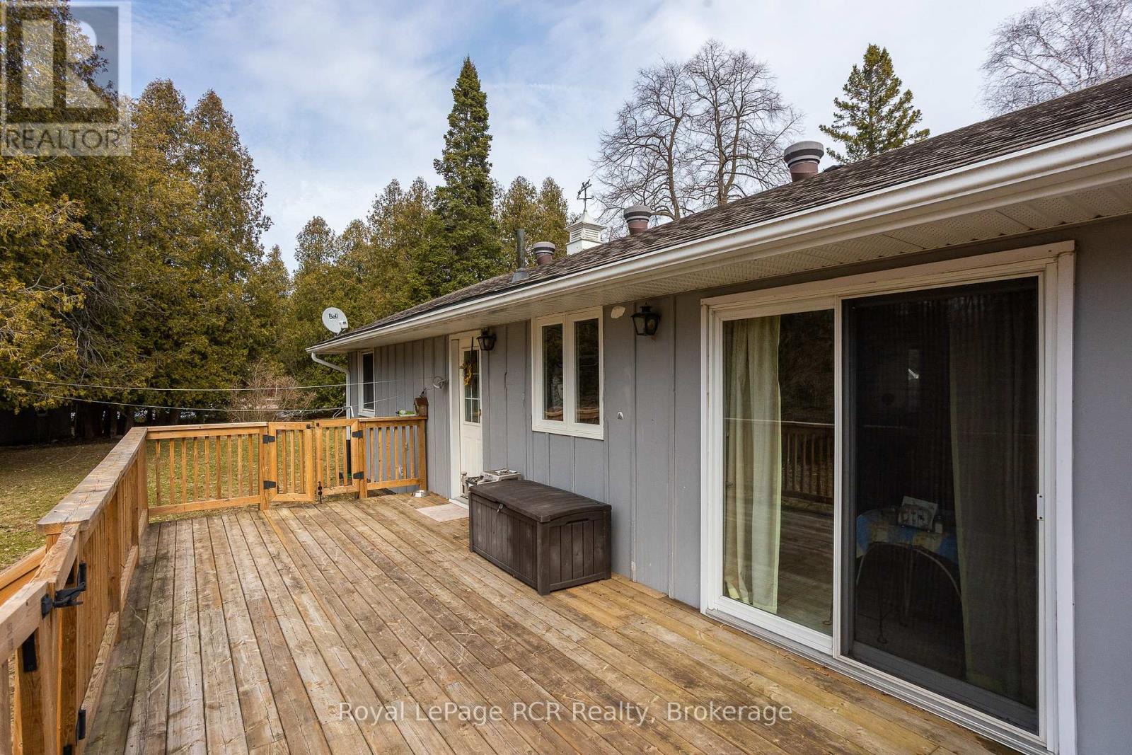 406 Balmy Beach Road, Georgian Bluffs, Ontario  N4K 5N4 - Photo 32 - X12981798