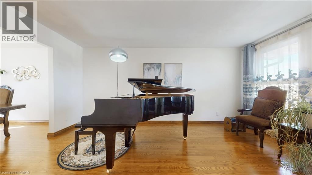 330 Guelph Avenue, Cambridge, Ontario  N3C 2V3 - Photo 12 - 40819875