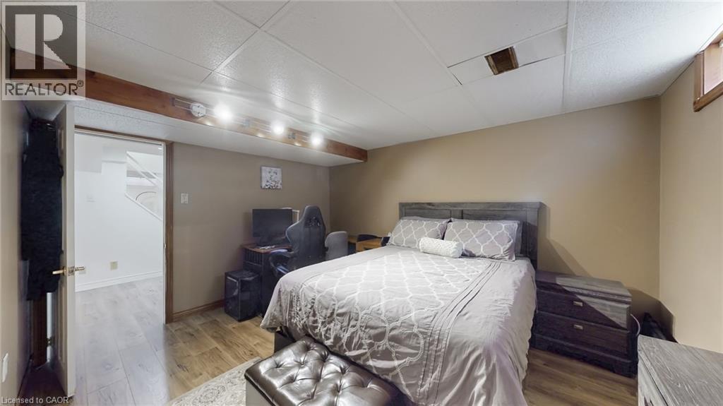 330 Guelph Avenue, Cambridge, Ontario  N3C 2V3 - Photo 44 - 40819875