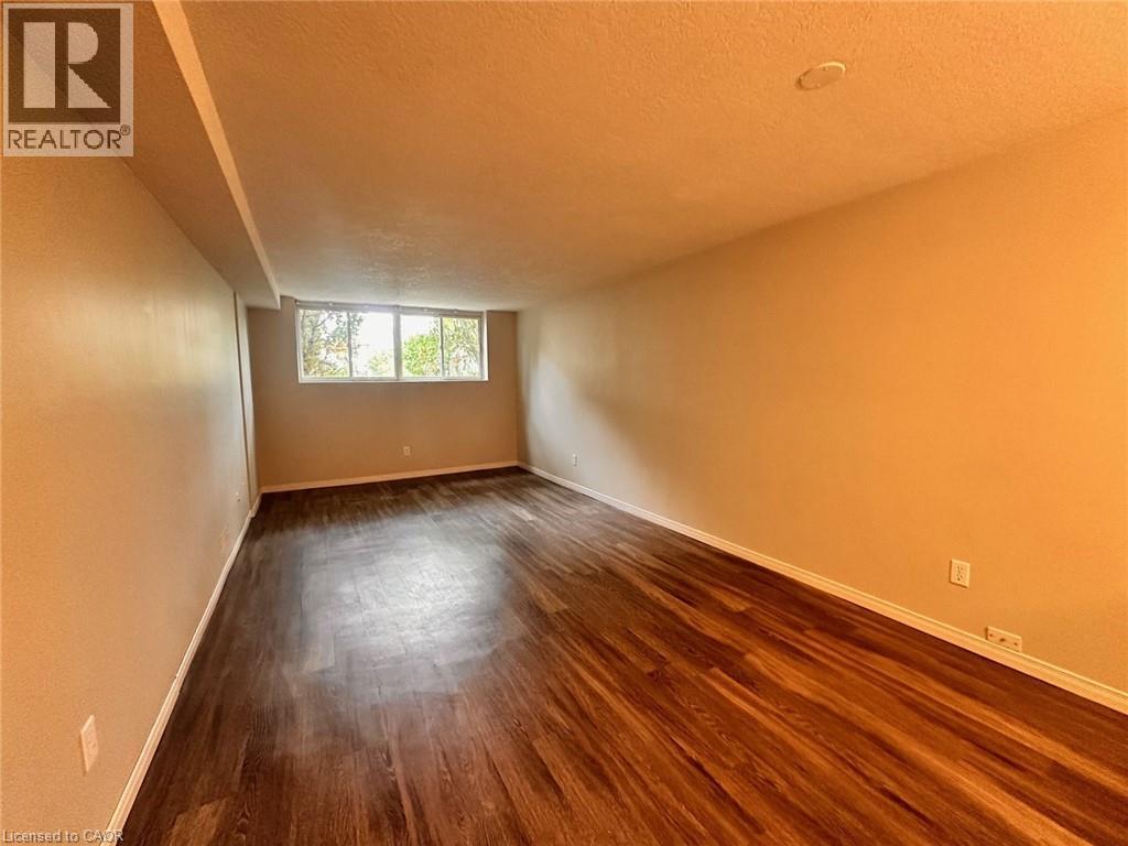 9 Macville Avenue Unit# B, Kitchener, Ontario  N2K 1T2 - Photo 8 - 40819453