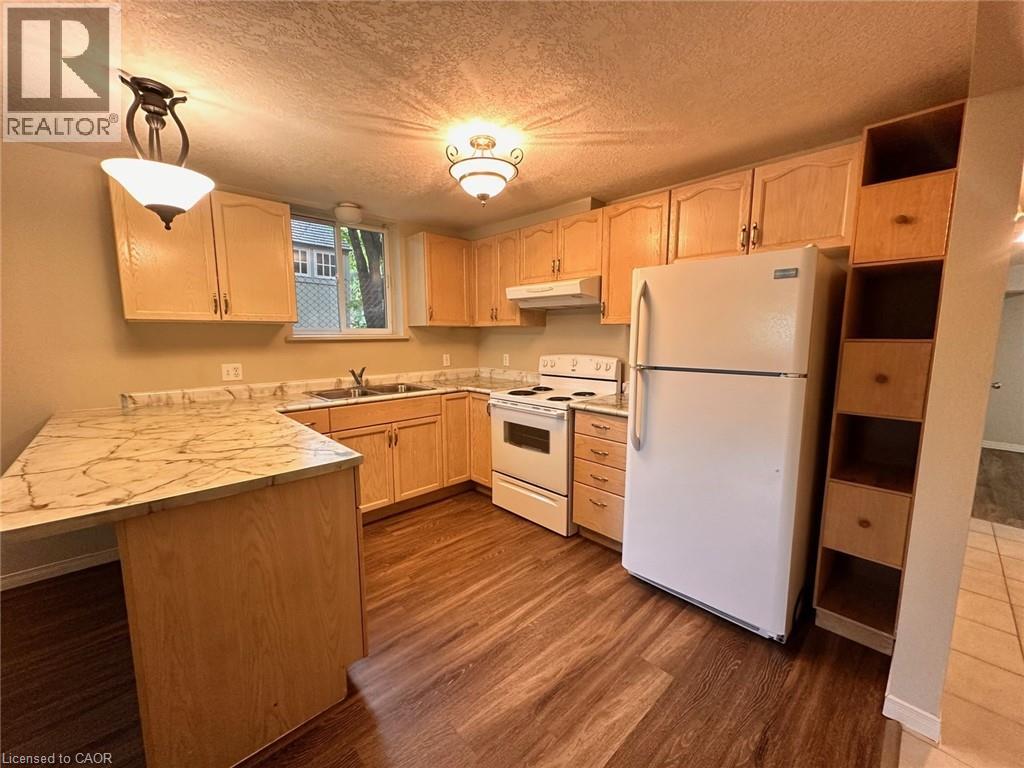 9 Macville Avenue Unit# B, Kitchener, Ontario  N2K 1T2 - Photo 9 - 40819453