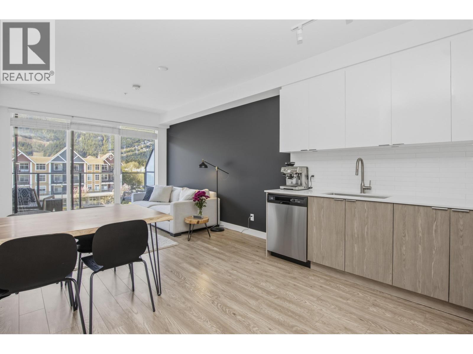 417 37881 Cleveland Avenue, Squamish, British Columbia  V8B 0Z7 - Photo 12 - R3099667