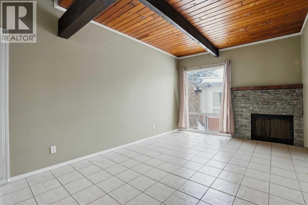 107 Pinemont Bay Ne, Calgary, Alberta  T1Y 2V7 - Photo 4 - A2297024