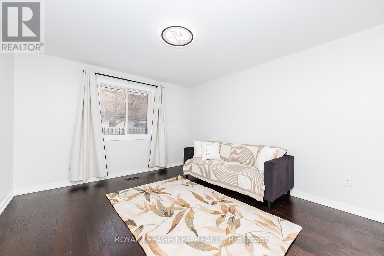 4a Wood Street, St. Catharines, Ontario  L2N 2A9 - Photo 19 - X12908476