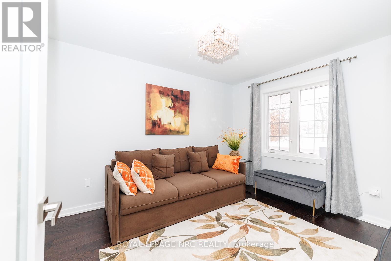 4a Wood Street, St. Catharines, Ontario  L2N 2A9 - Photo 15 - X12908476