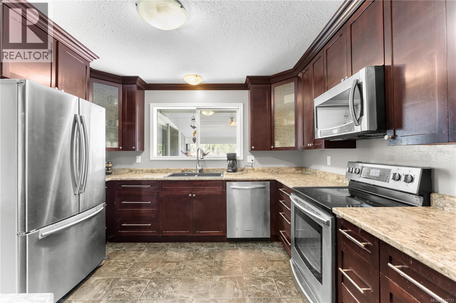 2028 Cathers Dr, Nanaimo, British Columbia  V9R 6R9 - Photo 14 - 1031733