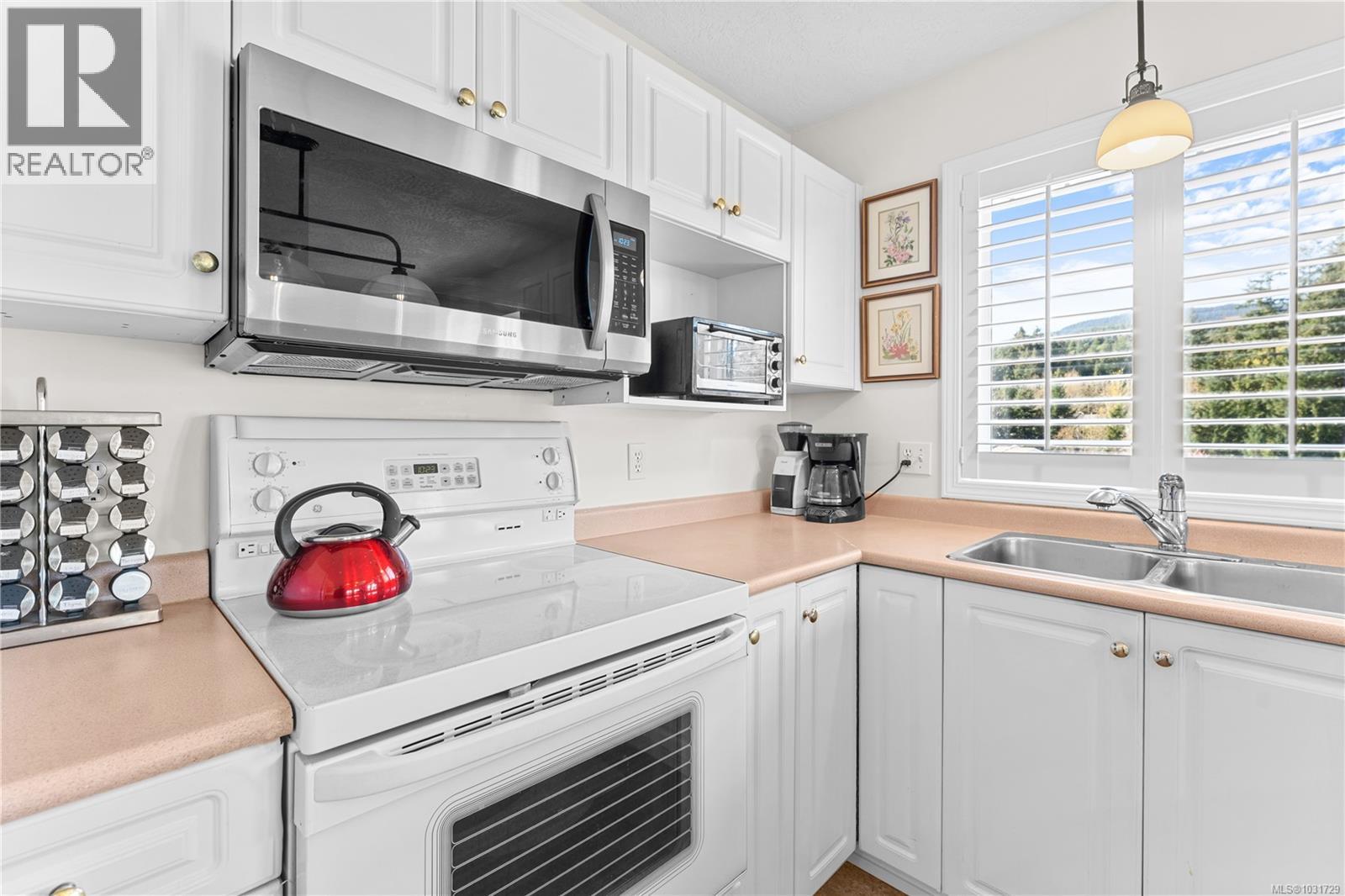 212 1150 Walkem Rd, Ladysmith, British Columbia  V9G 1S1 - Photo 13 - 1031729