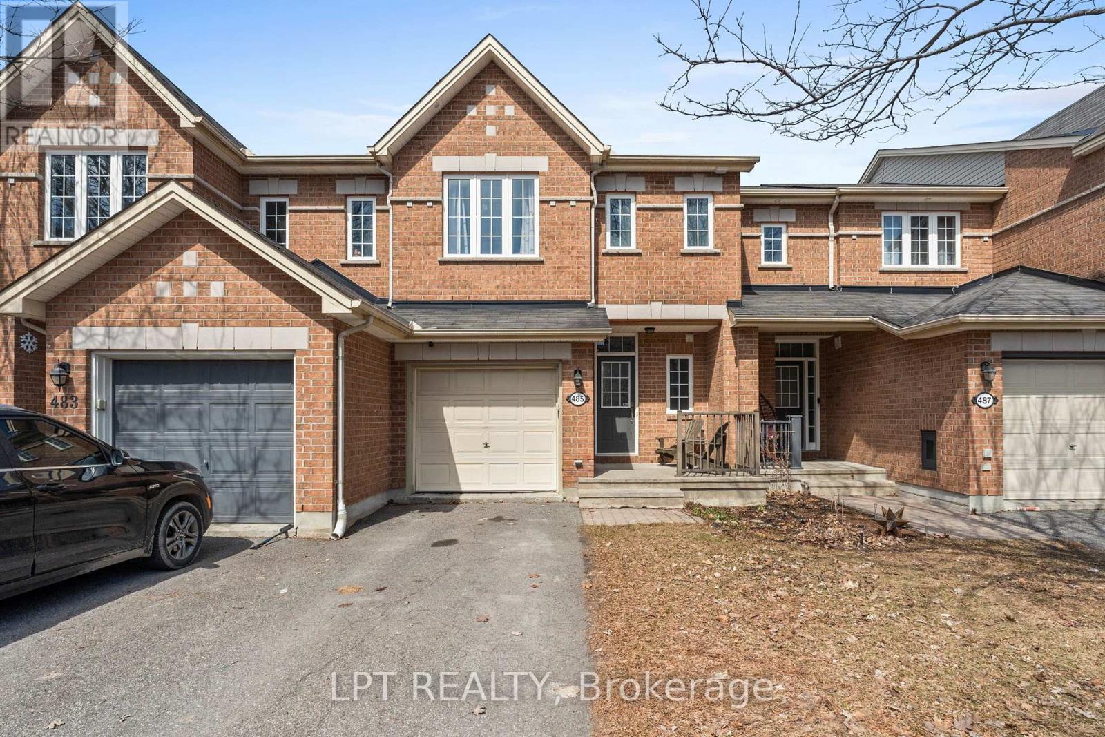 485 Grey Seal Circle, Ottawa, Ontario  K1V 2H7 - Photo 2 - X12987644