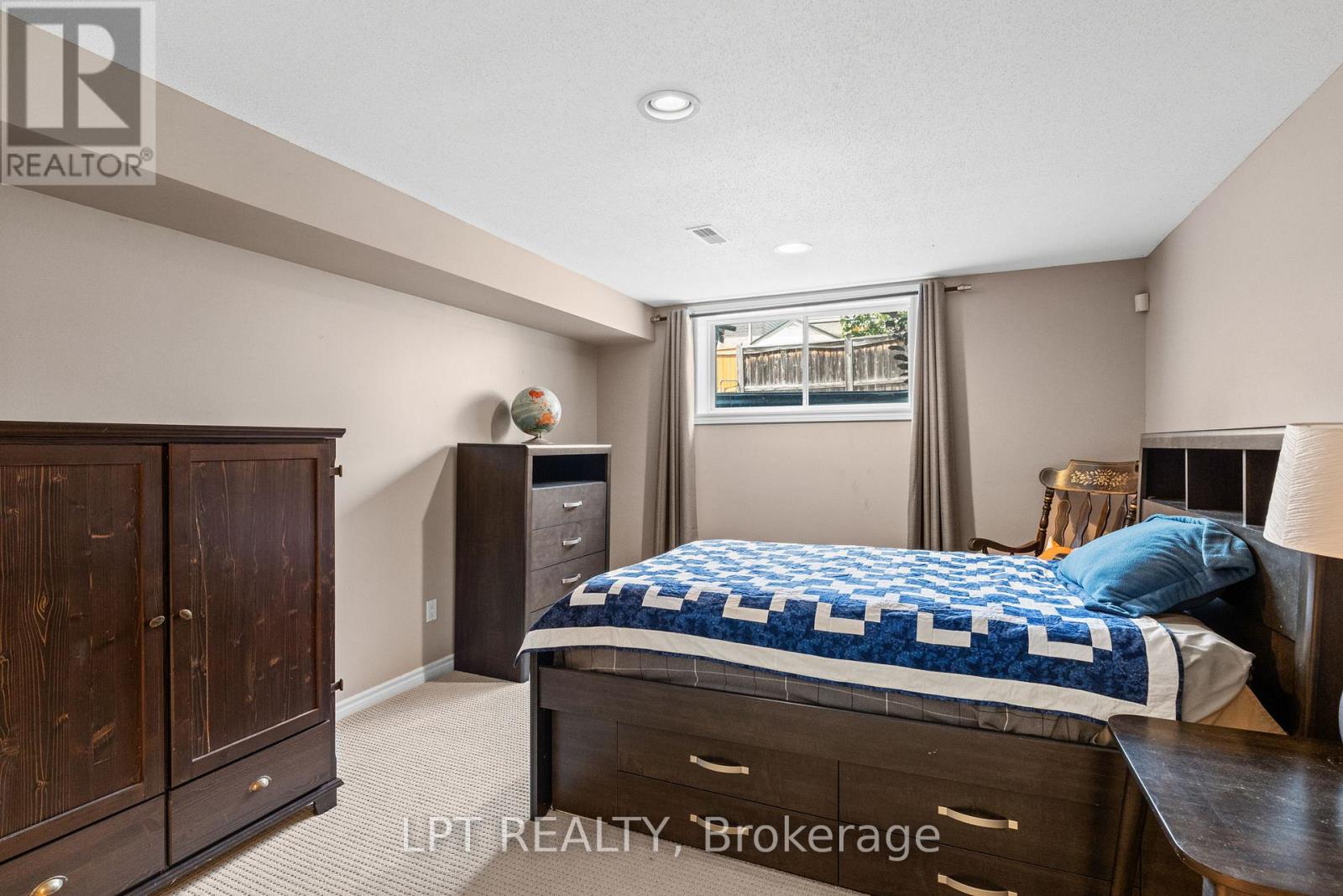 485 Grey Seal Circle, Ottawa, Ontario  K1V 2H7 - Photo 33 - X12987644