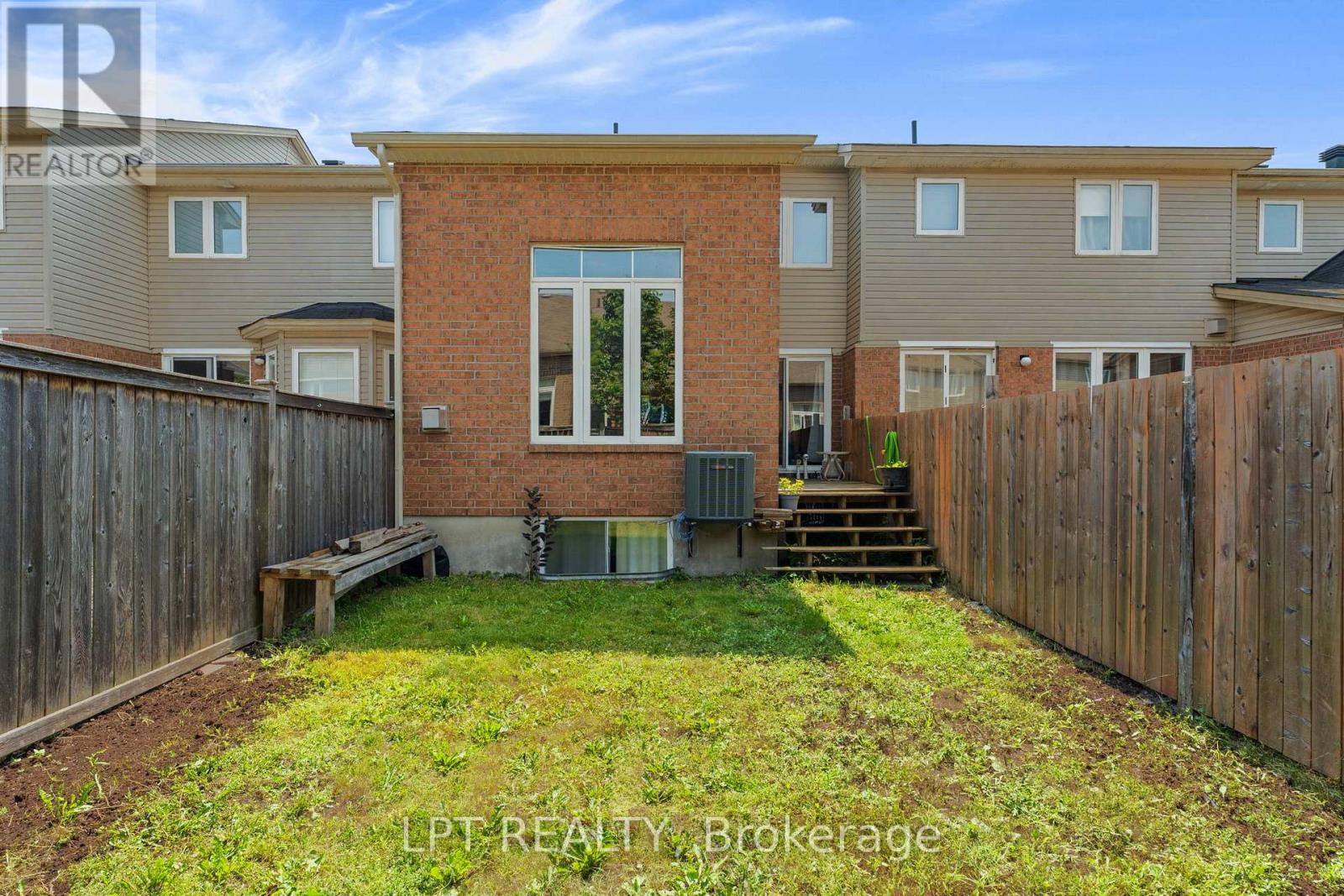 485 Grey Seal Circle, Ottawa, Ontario  K1V 2H7 - Photo 40 - X12987644