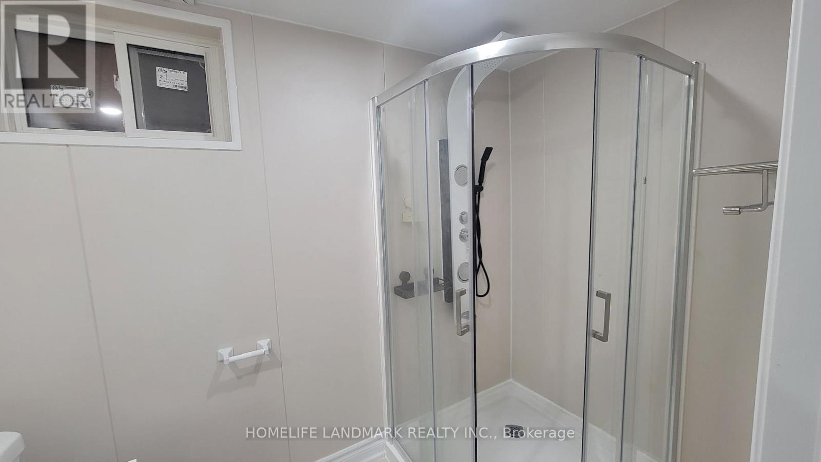 1336 Pharmacy Avenue, Toronto, Ontario  M1R 2J5 - Photo 5 - E12987626