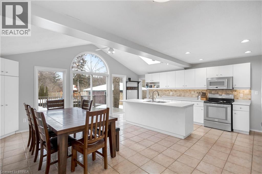 453 Glancaster Road, Glanbrook, Ontario  L0R 1W0 - Photo 9 - 40805396