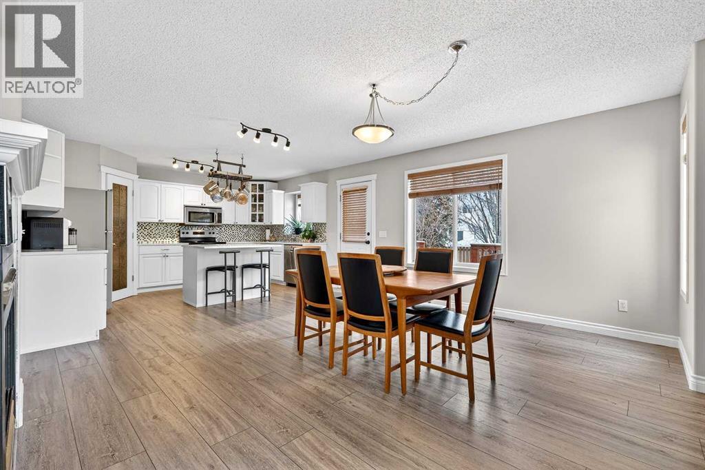 125 Crystalridge Drive, Okotoks, Alberta  T1S 1T9 - Photo 8 - A2291268