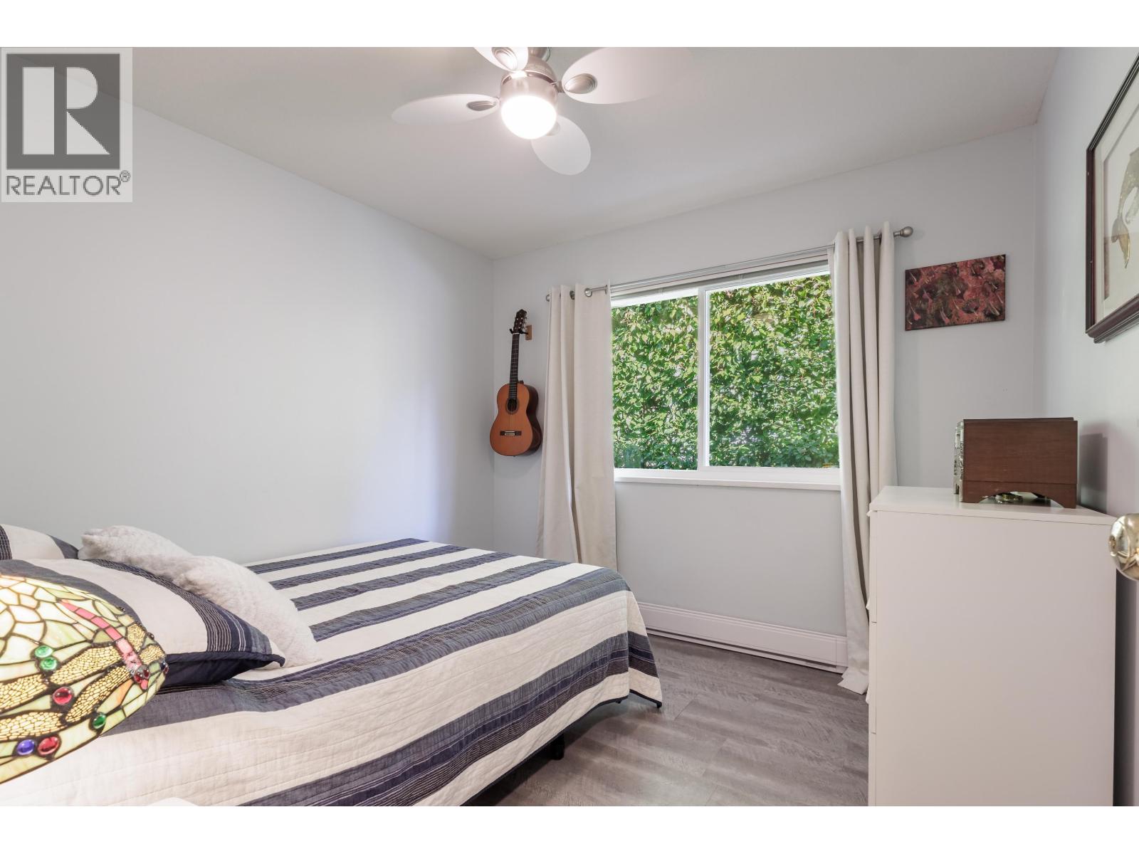 5007 Laurel Avenue, Sechelt, British Columbia  V7Z 0B9 - Photo 21 - R3110122