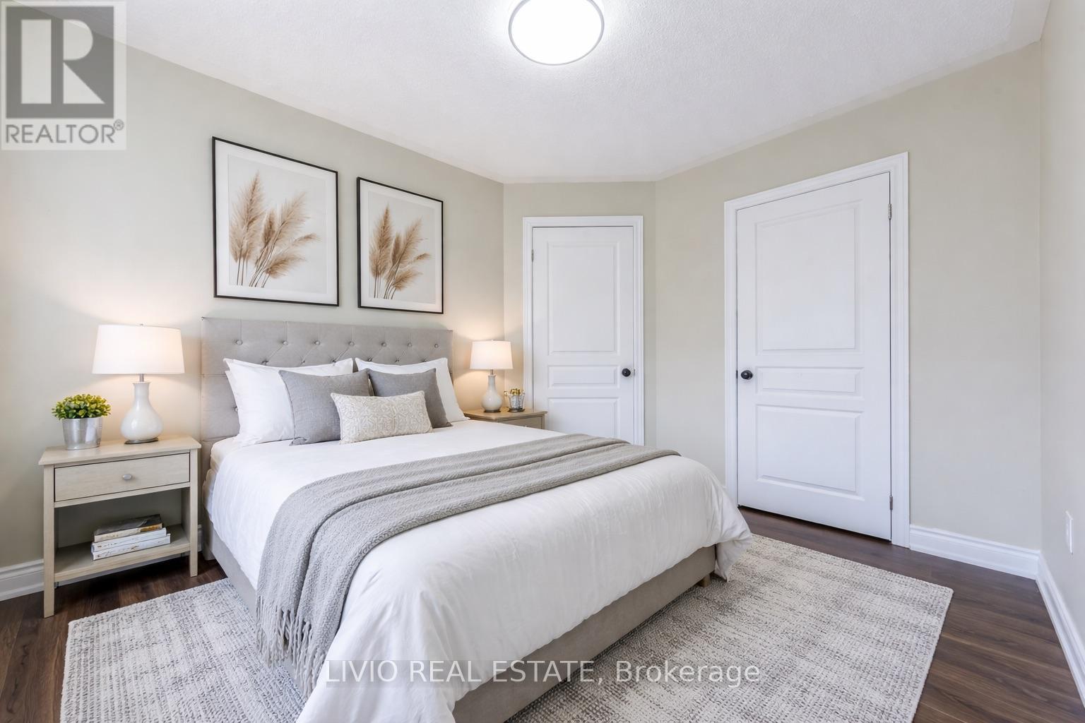 48 Bonnie Braes Drive, Brampton, Ontario  L6Y 0Y5 - Photo 10 - W12987036