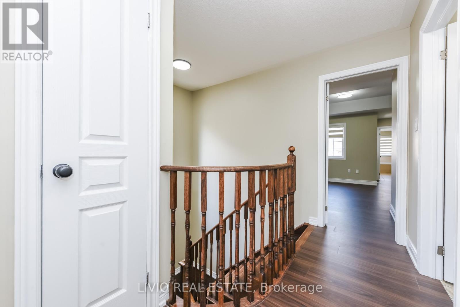 48 Bonnie Braes Drive, Brampton, Ontario  L6Y 0Y5 - Photo 22 - W12987036