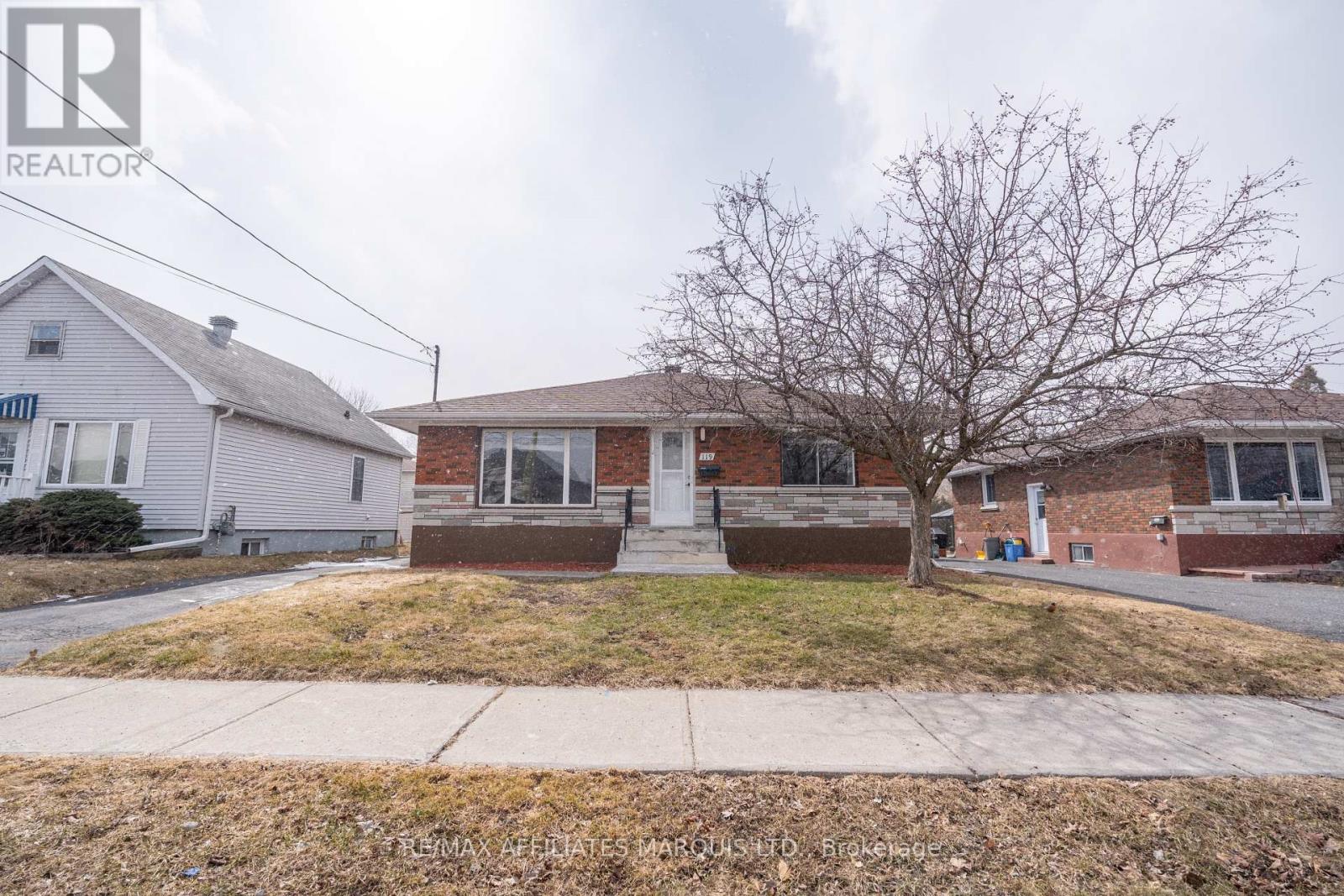 119 Anthony Street, Cornwall, Ontario  K6H 5J9 - Photo 2 - X12935526