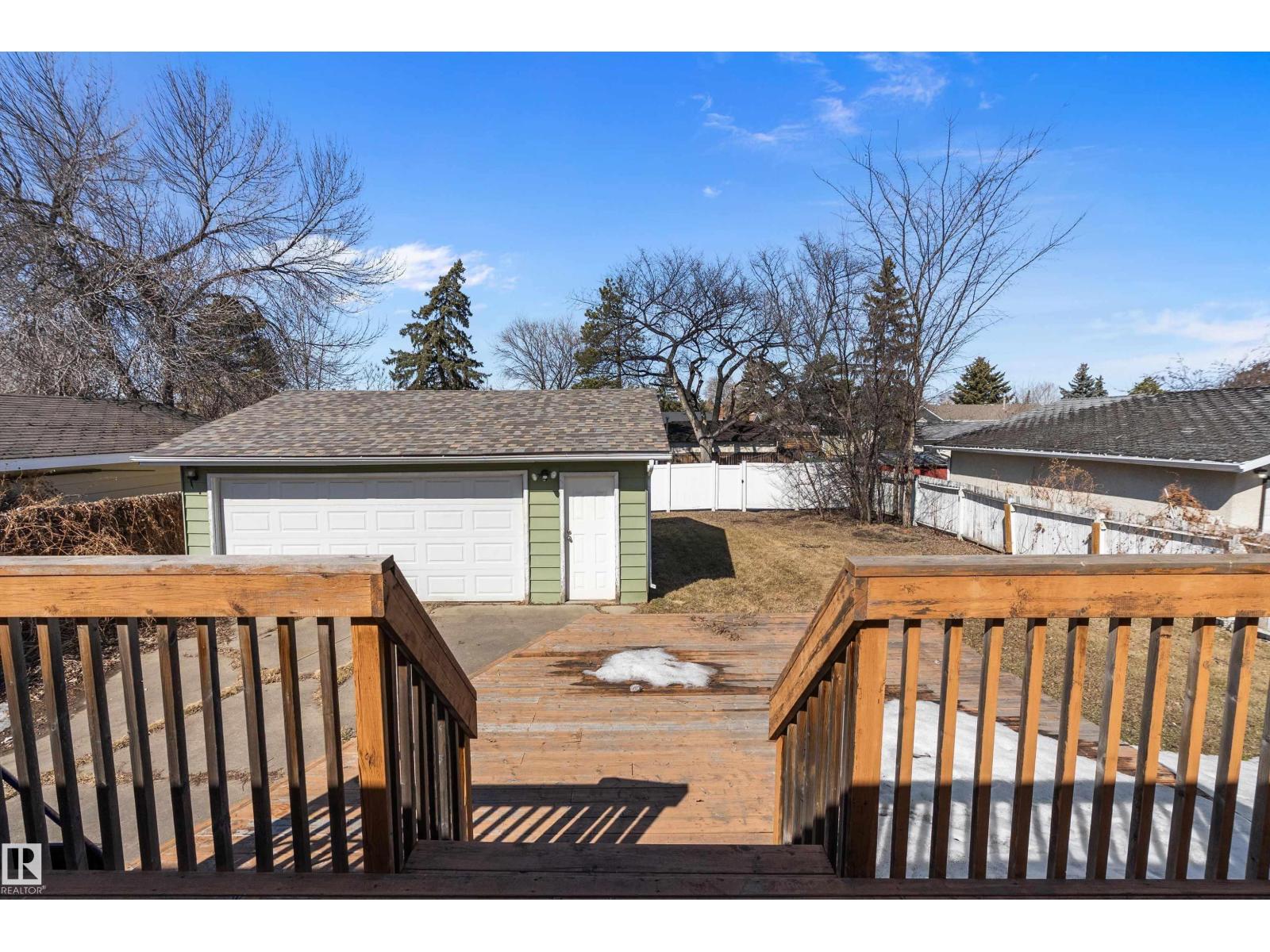 6736 31a Av Nw, Edmonton, Alberta  T6K 1M5 - Photo 34 - E4481906