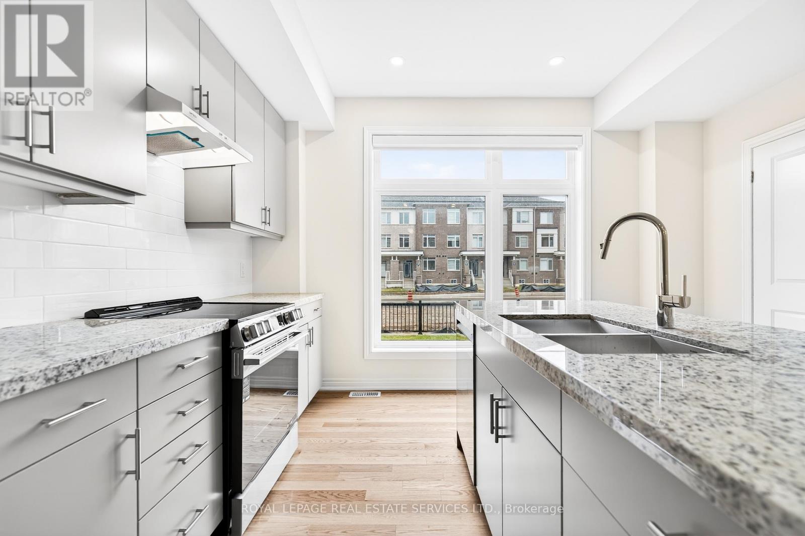 Unit 2 - 3207 Sixth Line, Oakville, Ontario  L6H 0V8 - Photo 13 - W12987636