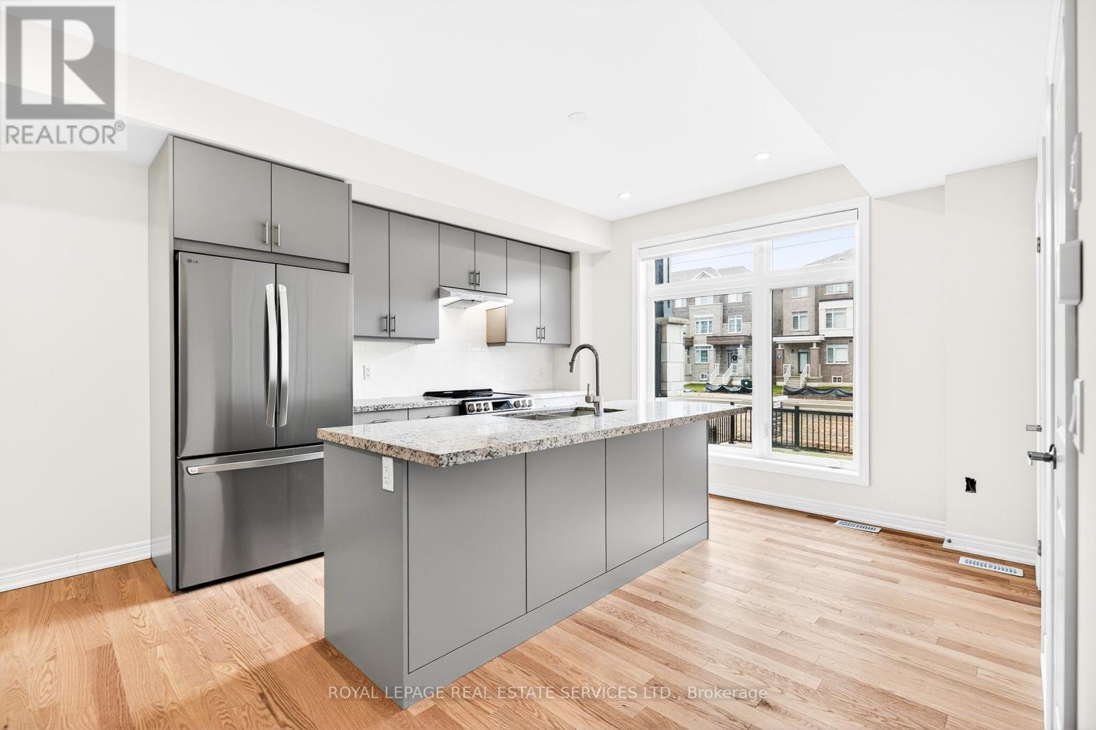 Unit 2 - 3207 Sixth Line, Oakville, Ontario  L6H 0V8 - Photo 9 - W12987636