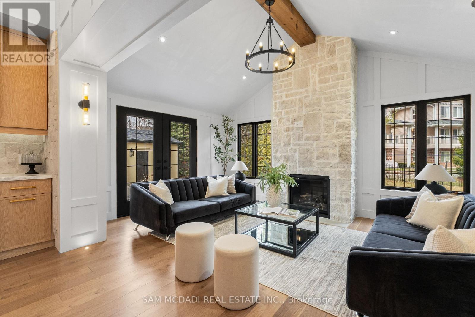 977 Unsworth Avenue, Burlington, Ontario  L7T 1R2 - Photo 16 - W12987642