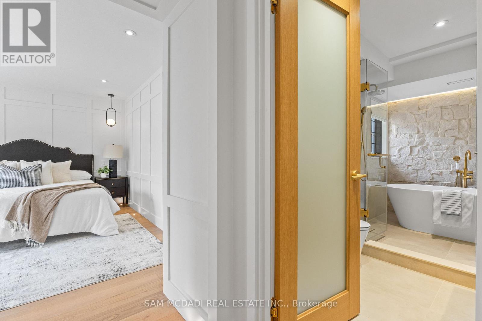 977 Unsworth Avenue, Burlington, Ontario  L7T 1R2 - Photo 21 - W12987642