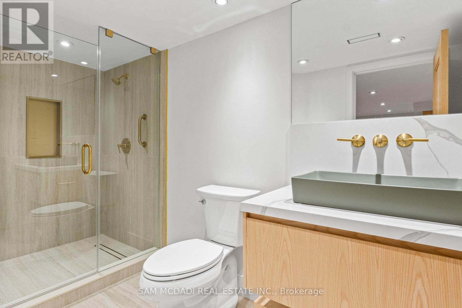 977 Unsworth Avenue, Burlington, Ontario  L7T 1R2 - Photo 41 - W12987642