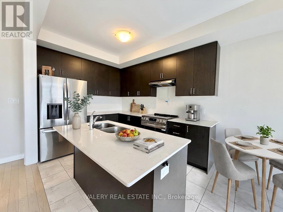 18 - 420 Newman Drive, Cambridge, Ontario  N1S 0E9 - Photo 3 - X12987632