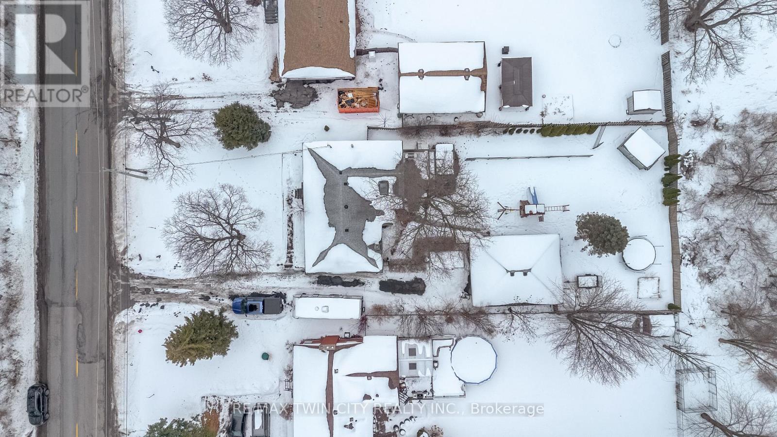 453 Glancaster Road, Hamilton, Ontario  L0R 1W0 - Photo 45 - X12796154