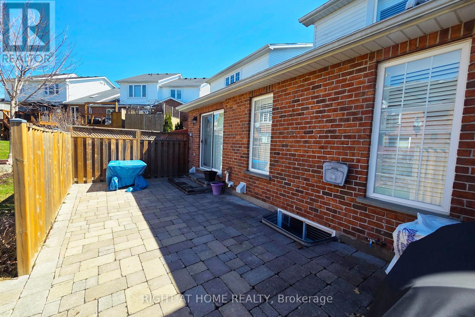 174 Riverwalk Place, Guelph/eramosa, Ontario  N0B 2K0 - Photo 45 - X12951524