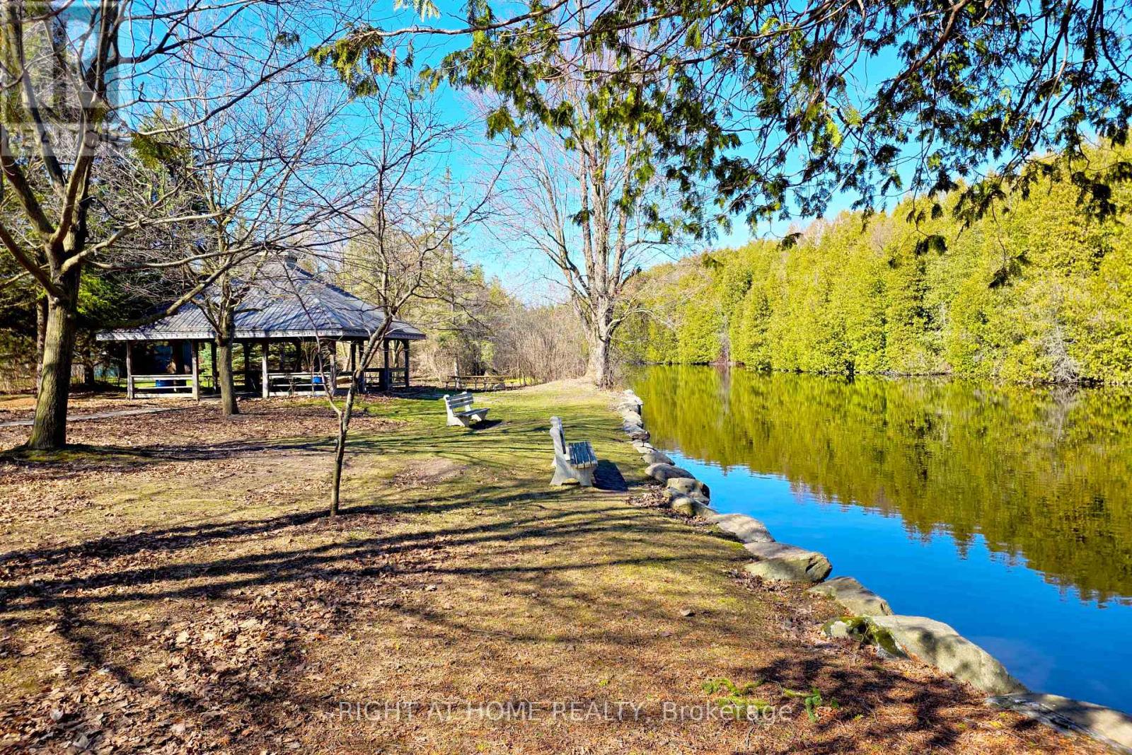 174 Riverwalk Place, Guelph/eramosa, Ontario  N0B 2K0 - Photo 49 - X12951524