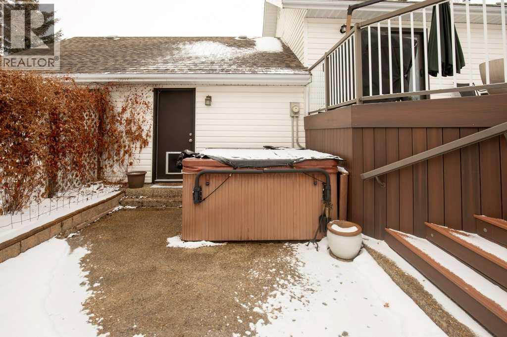 45 Ravenscrag Crescent, Norglenwold, Alberta  T4S 1S5 - Photo 18 - A2298997