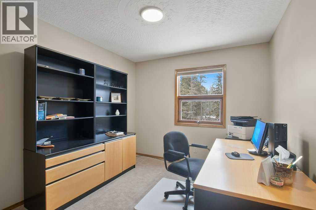 45 Ravenscrag Crescent, Norglenwold, Alberta  T4S 1S5 - Photo 29 - A2298997