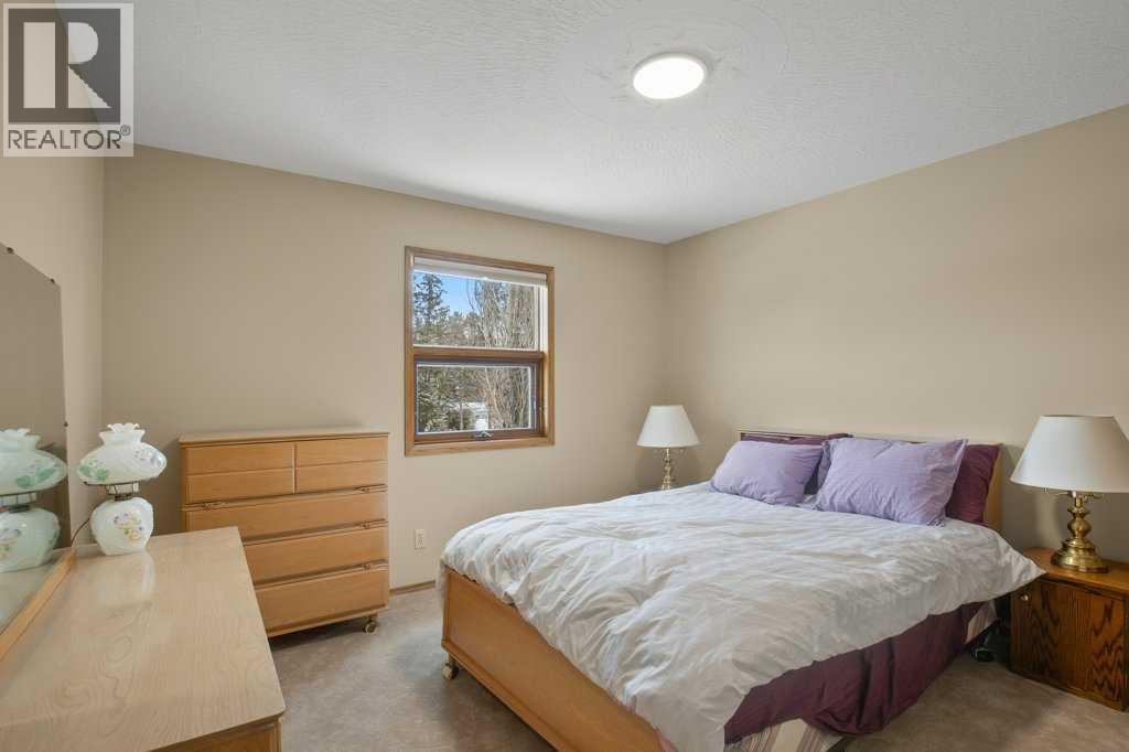 45 Ravenscrag Crescent, Norglenwold, Alberta  T4S 1S5 - Photo 30 - A2298997