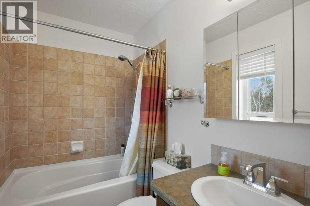 45 Ravenscrag Crescent, Norglenwold, Alberta  T4S 1S5 - Photo 33 - A2298997