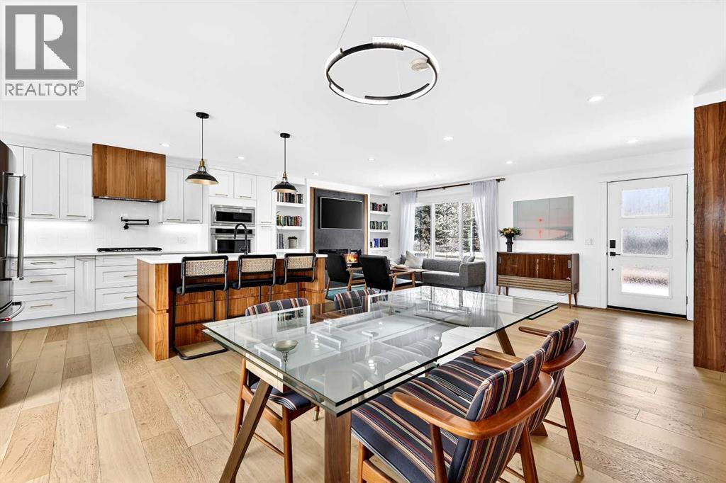 6323 Crowchild Trail SW, Calgary, Alberta  T3E 5R6 - Photo 14 - A2297839