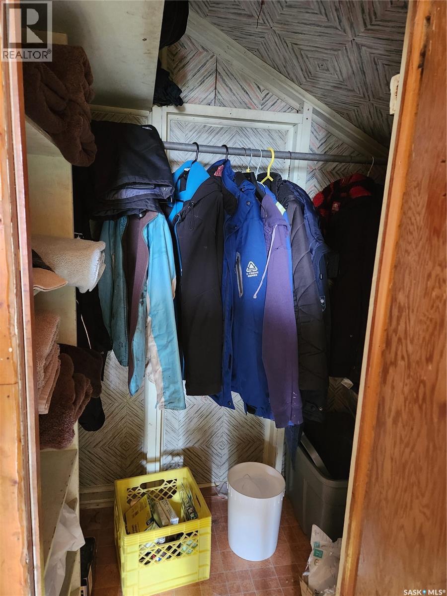 705 Main Street, Zenon Park, Saskatchewan  S0E 1W0 - Photo 10 - SK032689