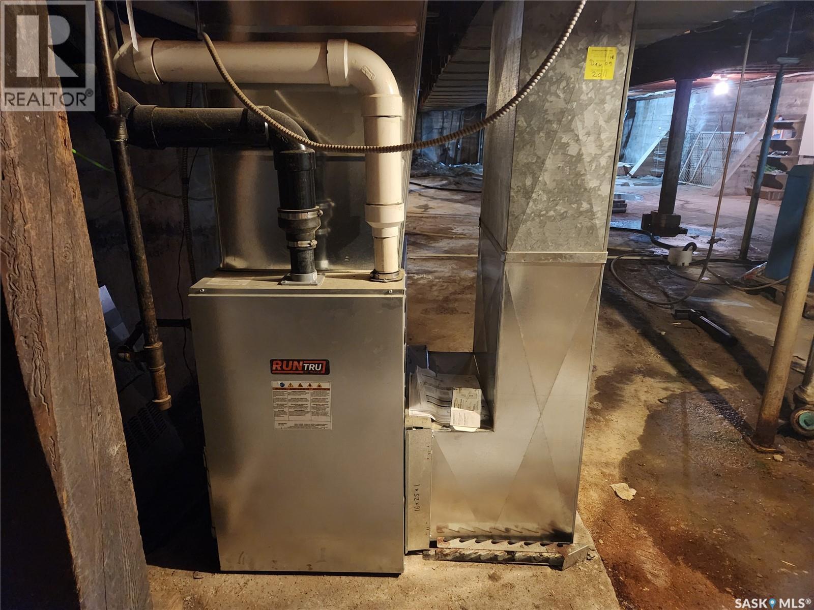 705 Main Street, Zenon Park, Saskatchewan  S0E 1W0 - Photo 35 - SK032689