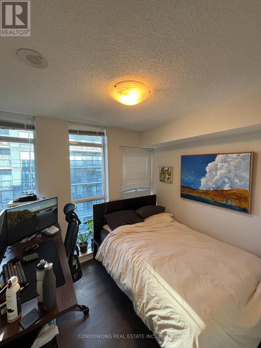 2115 - 400 Adelaide Street E, Toronto, Ontario  M5A 4S3 - Photo 2 - C12960206