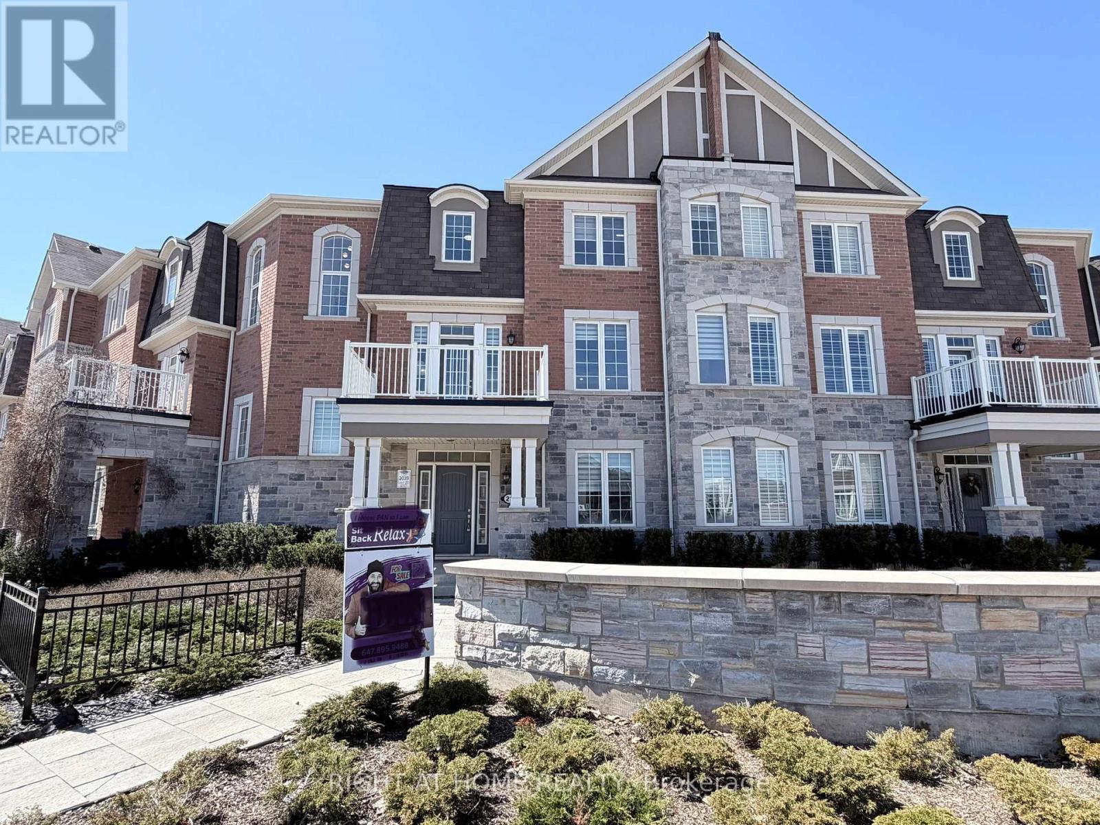 21 - 1222 ROSE WAY, Milton, Ontario