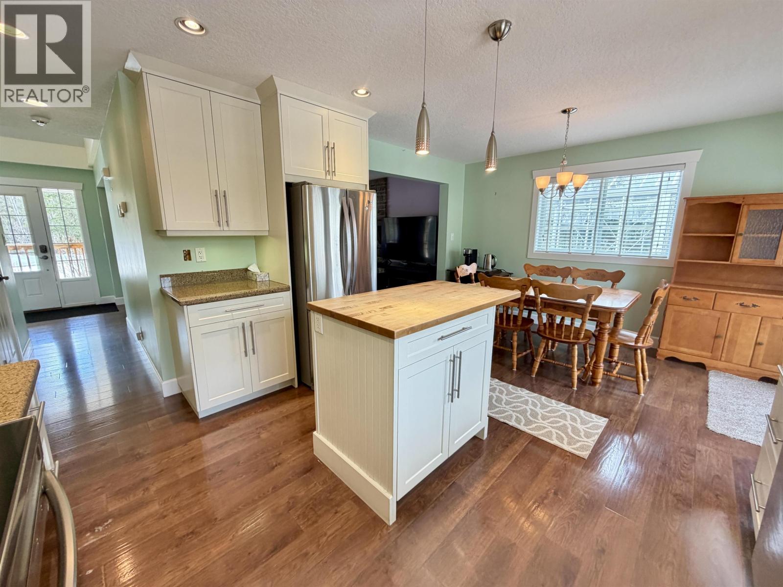 1522 Alder Avenue, Vanderhoof, British Columbia  V0J 3A1 - Photo 17 - R3107871