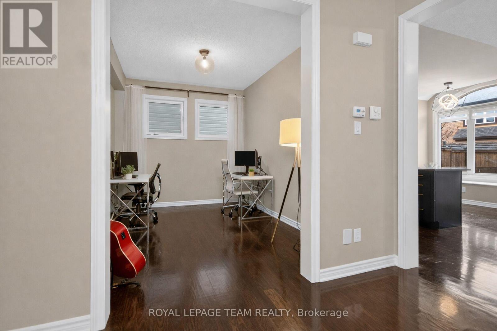 522 Brigatine Avenue, Ottawa, Ontario  K2S 0P6 - Photo 5 - X12987688