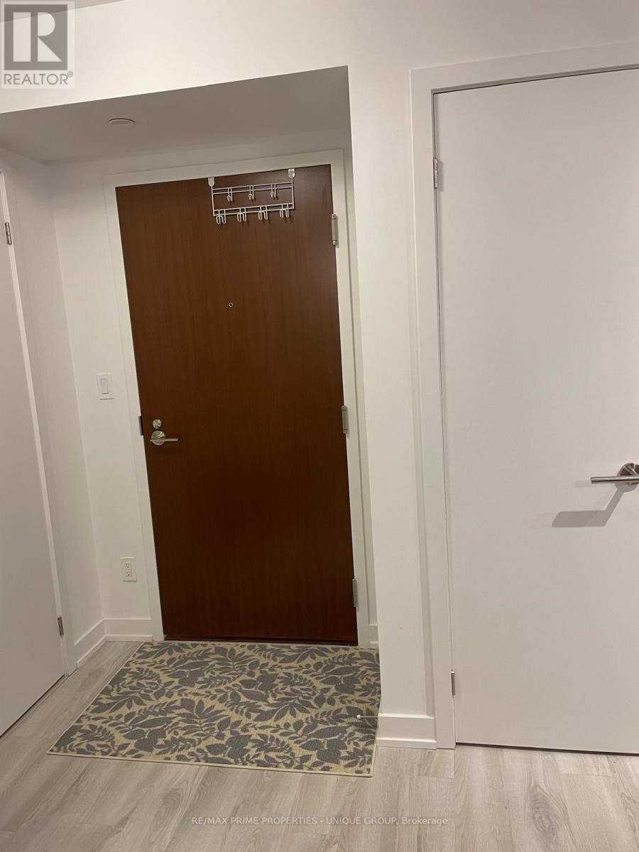 116 Varna Drive, Toronto, Ontario  M6H 0C8 - Photo 4 - C12987652